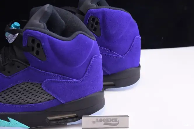 Bmlin 5 Air Alternate Jordan 136027-500 Grape Retro 0524